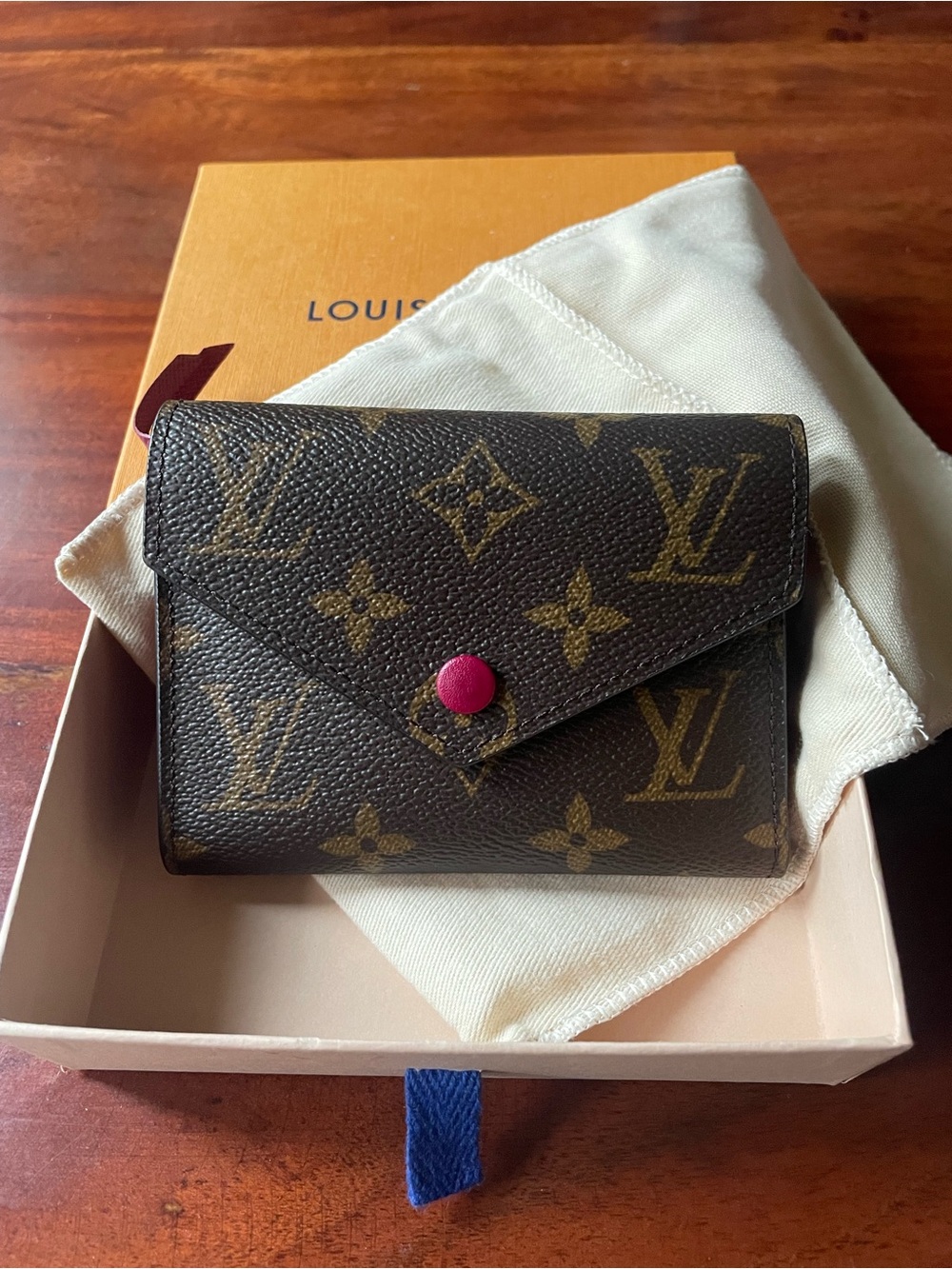 Louis Vuitton Victorine Wallet in Fusia